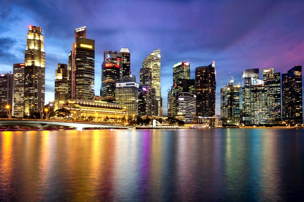 Luxury condominium overlooking Marina Bay